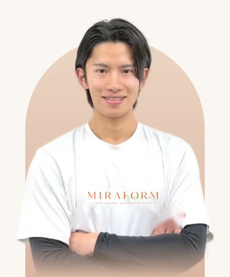 MIRAFORM PILATES トレーナー 星 聖太